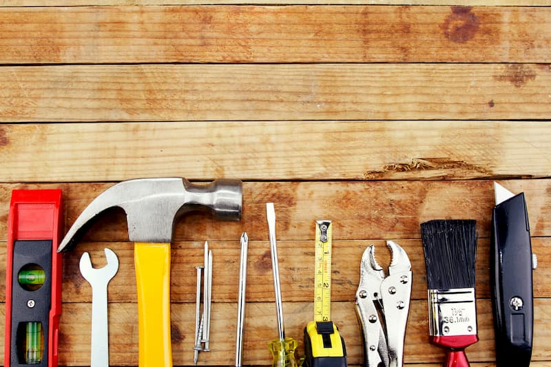 5 Tips When Hiring A Deck Builder 