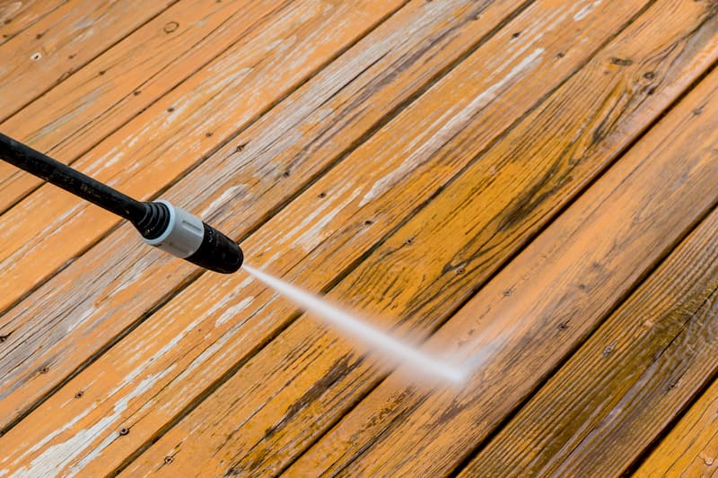 Pressure Washing Your Deck