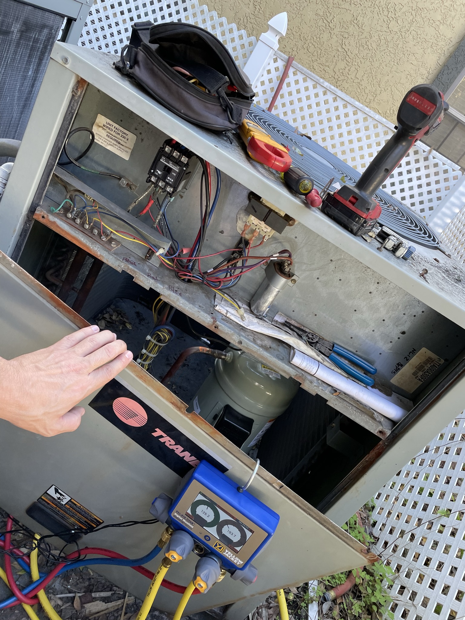 10 Signs Your Air Conditioner Needs Repair