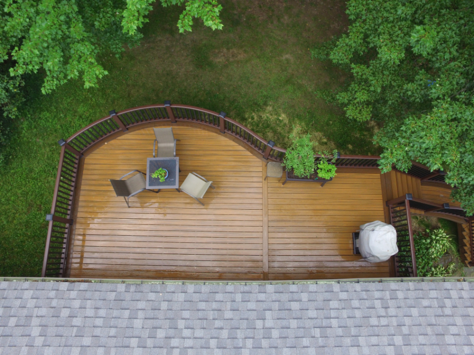The Pros and Cons of Composite Decking