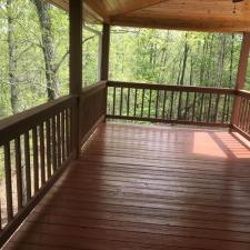 deck-staining-in-ellijay-ga 2